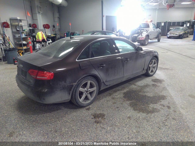 WAUFFCFL9BN045551 Audi A4 2.0t Quattro