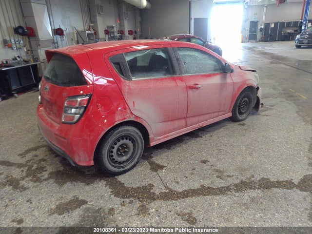 Chevrolet SONIC LT 2018 1G1JD6SB1J4114862 Image 4