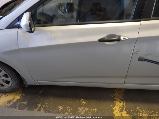 Hyundai ACCENT GL 2013 KMHCT5AE6DU100187 Image 3
