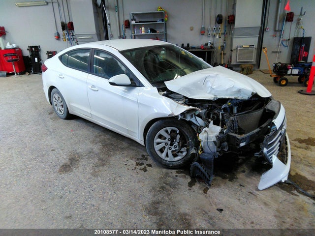 Hyundai Elantra Le 2017 5NPD74LF7HH111065 главное изображение