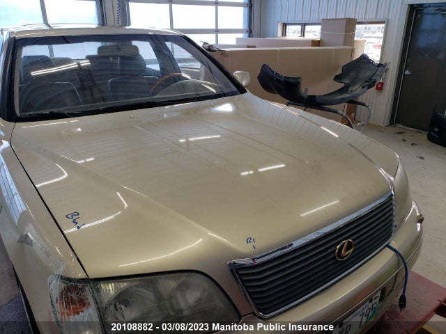 JT8BH28F1X0140329 Lexus LS 400