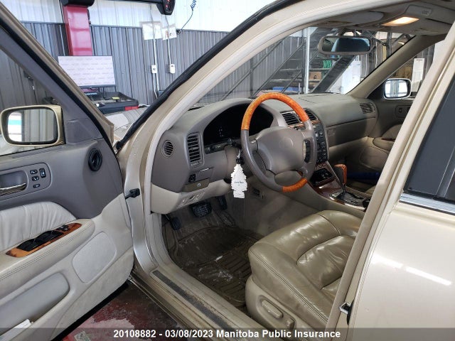 JT8BH28F1X0140329 Lexus LS 400