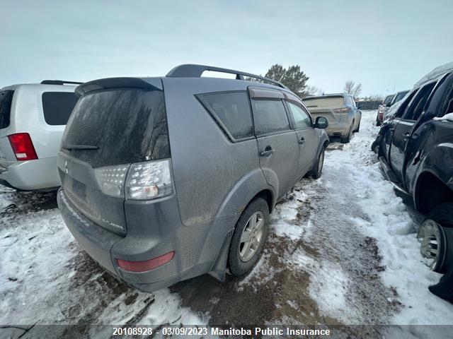 JA4LS21W28Z601756 Mitsubishi Outlander Es