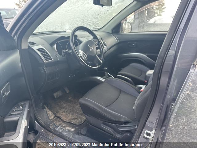 JA4LS21W28Z601756 Mitsubishi Outlander Es