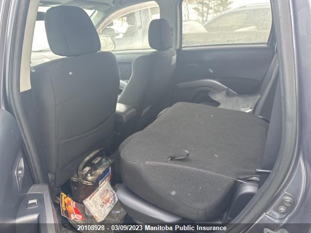 JA4LS21W28Z601756 Mitsubishi Outlander Es