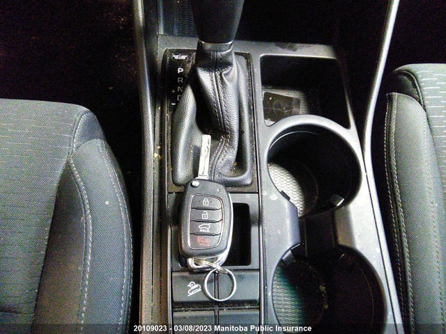 Hyundai Tucson Essential 2019 KM8J23A48KU021025 Image 3
