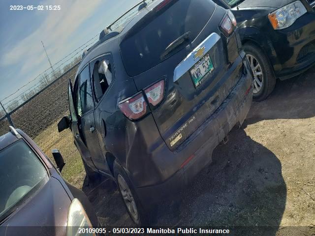 Chevrolet Traverse Ls 2017 1GNKVFKDXHJ261825 Image 3