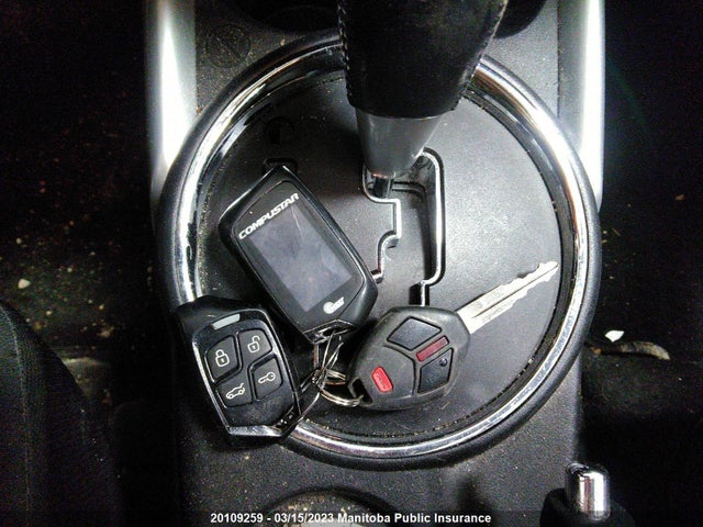 JA4AJ3AUXBZ600781 Mitsubishi RVR SE