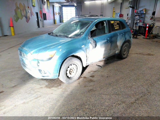 JA4AJ3AUXBZ600781 Mitsubishi RVR SE
