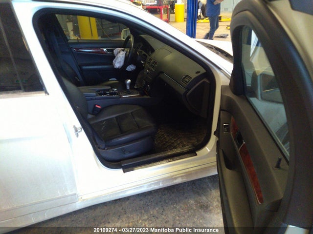 Mercedes Benz C300w 4matic  2011 WDDGF8BB9BR145259 Image 6