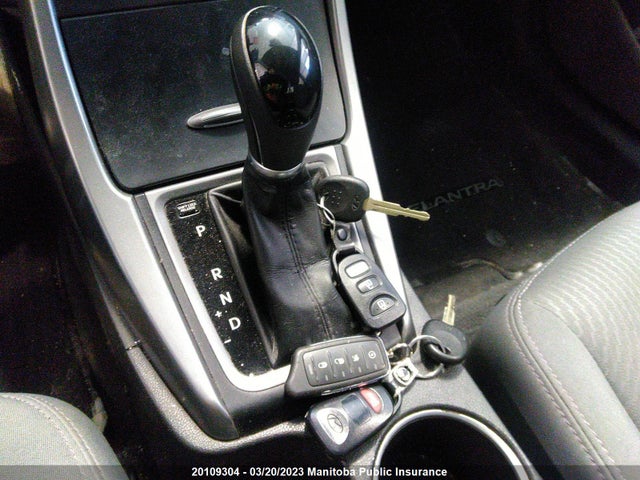Hyundai ELANTRA GL 2014 5NPDH4AE7EH494606 Image 3