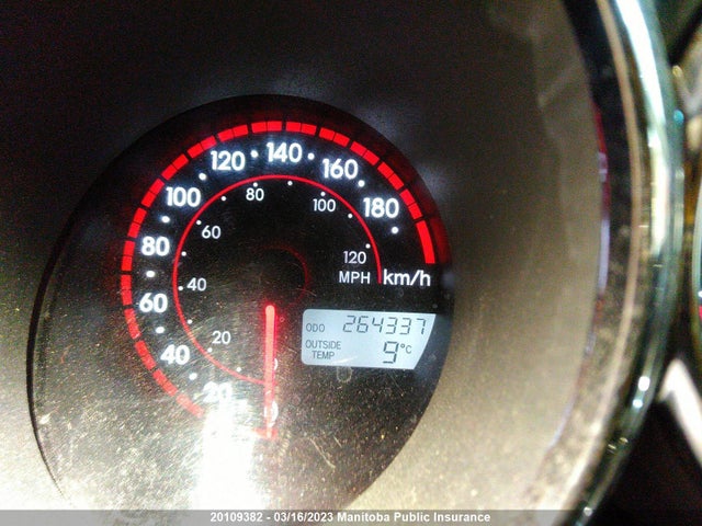 Toyota Matrix Xr 2005 2T1KR32E65C902285 Image 8