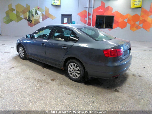 Volkswagen Jetta 2.0 2011 3VWDK7AJ2BM356880 Image 4