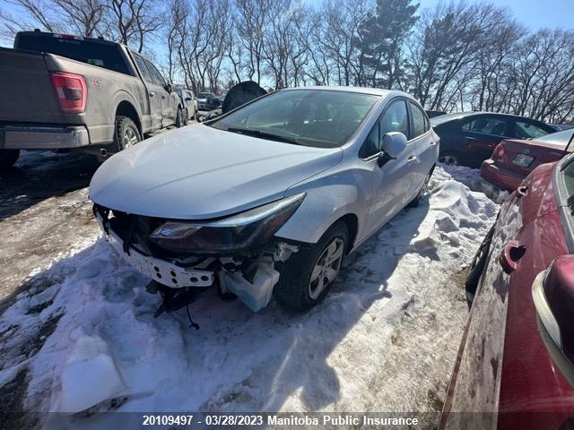 Chevrolet Cruze Lt Turbo  2017 3G1BE5SM8HS570395 Image 2