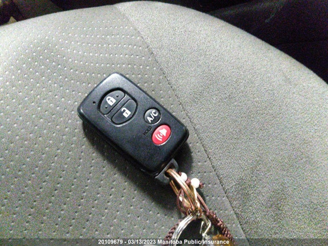 Toyota PRIUS 2015 JTDKN3DU0F0443427 Image 3
