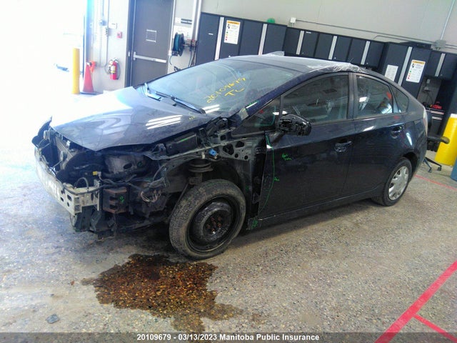 Toyota PRIUS 2015 JTDKN3DU0F0443427 Image 2