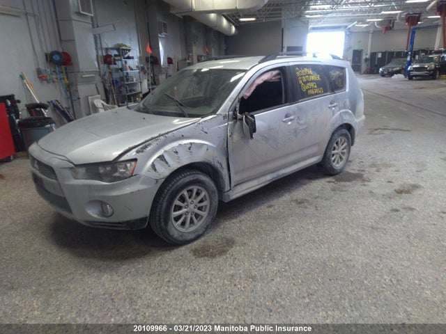JA4JT3AX0CU605412 Mitsubishi Outlander Ls