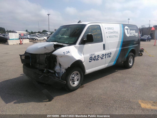 Chevrolet Express 2500 Cargo Van  2017 1GCWGAFF8H1335827 Image 2