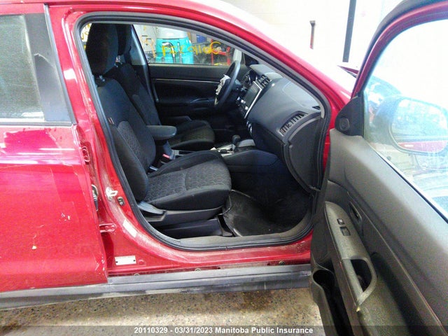 JA4AJUAUXNU601131 Mitsubishi RVR ES