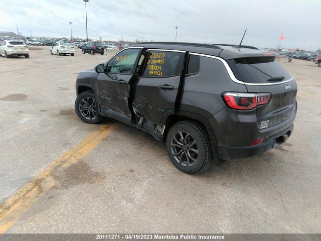 3C4NJDBB6JT211829 Jeep Compass North