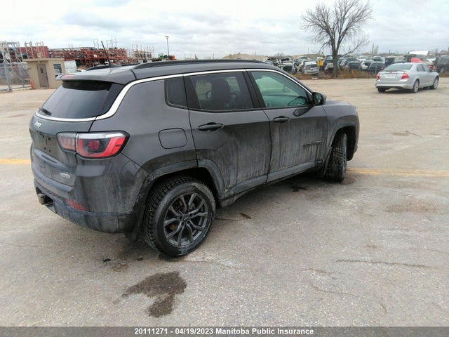 3C4NJDBB6JT211829 Jeep Compass North
