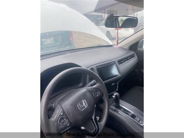 Honda HR-V LX 2018 3CZRU5H30JM100180 Image 5