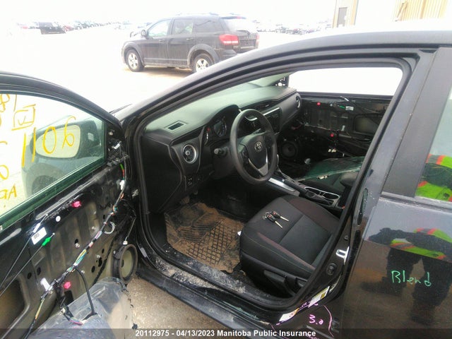 Toyota COROLLA LE 2018 2T1BURHE8JC086487 Image 6