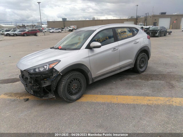 Hyundai Tucson Preferred  2019 KM8J3CA47KU965072 Image 2