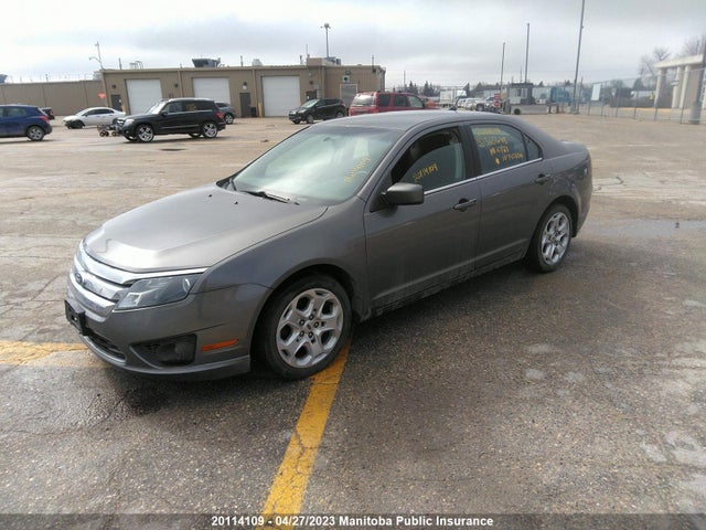 20114109 :رقم المزاد ، 3FAHP0HA8AR363648 vin ، 2010 Ford Fusion Se مزاد بيع