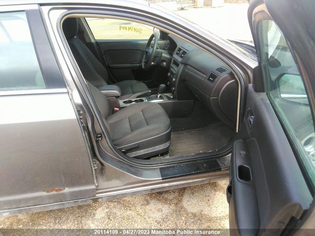 20114109 :رقم المزاد ، 3FAHP0HA8AR363648 vin ، 2010 Ford Fusion Se مزاد بيع