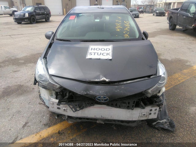 Toyota PRIUS V 2018 JTDZN3EU8JJ074865 Image 11