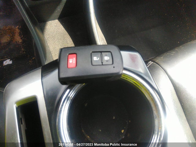 Toyota PRIUS V 2018 JTDZN3EU8JJ074865 Image 3