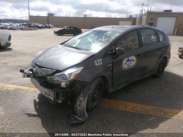 Toyota PRIUS V 2018 JTDZN3EU8JJ074865 Image 2