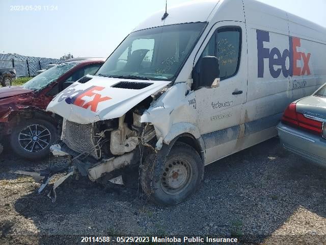 Mercedes Benz Sprinter 2500 Wb 170 Cargo Van  2018 WD3BE8CD1JP601783 Image 2
