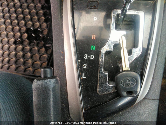 Toyota COROLLA CE 2014 2T1BURHE8EC061143 Image 3