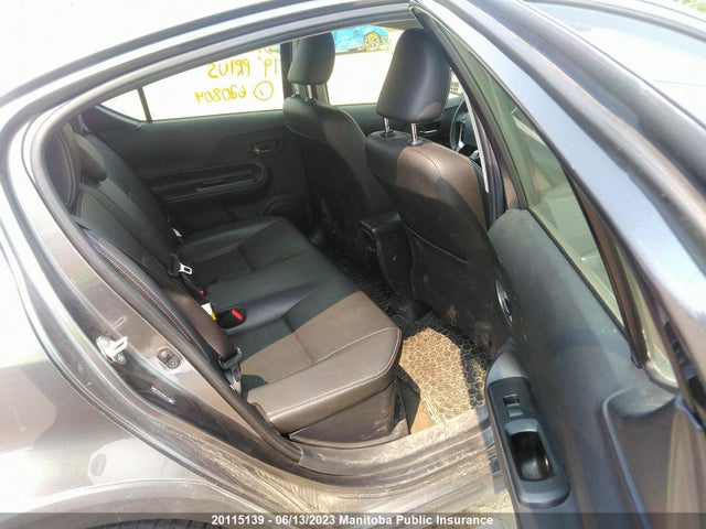 Toyota PRIUS C 2019 JTDKDTB30K1620804 Image 9