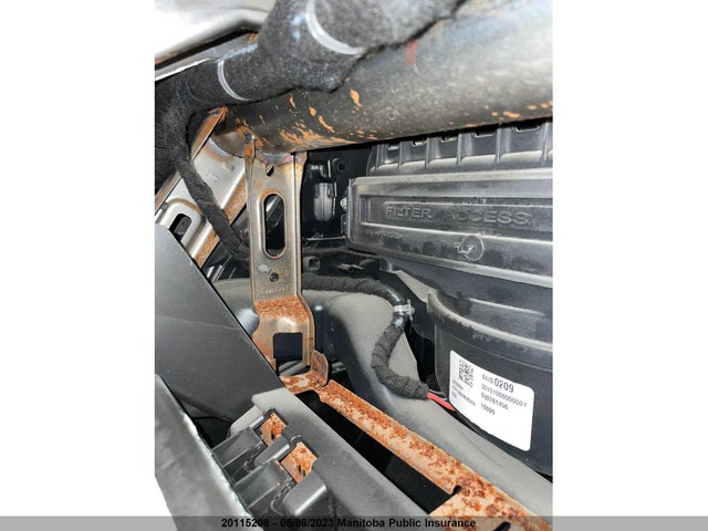 Chevrolet EQUINOX LT 2019 2GNAXUEV4K6216267 Image 6