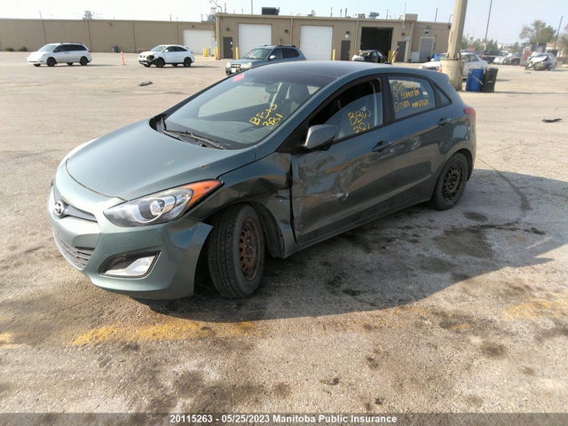 Hyundai ELANTRA GT 2014 KMHD35LH0EU173035 Image 2