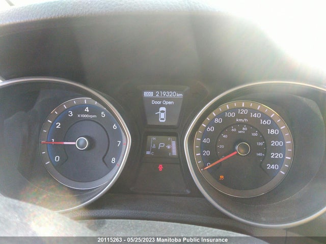 Hyundai ELANTRA GT 2014 KMHD35LH0EU173035 Image 8
