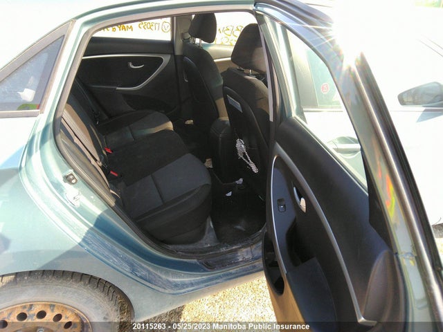 Hyundai ELANTRA GT 2014 KMHD35LH0EU173035 Image 9