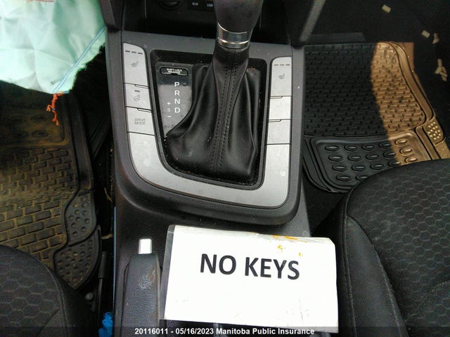 Hyundai Elantra Preferred  2019 KMHD84LF9KU837015 Image 3