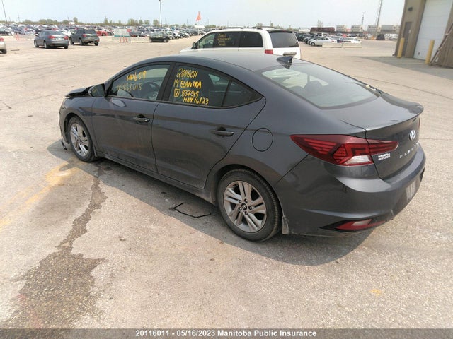 Hyundai Elantra Preferred  2019 KMHD84LF9KU837015 Image 4