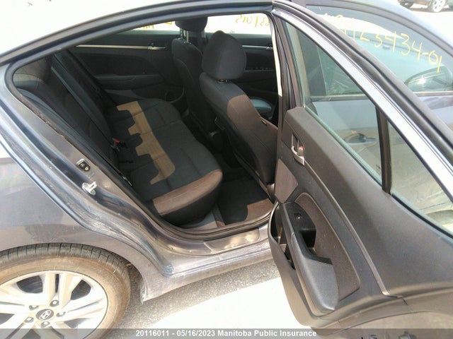 Hyundai Elantra Preferred  2019 KMHD84LF9KU837015 Image 9