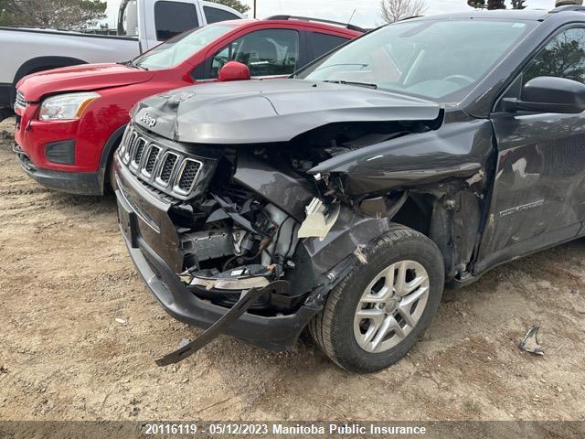 3C4NJDAB1JT177851 Jeep Compass Sport
