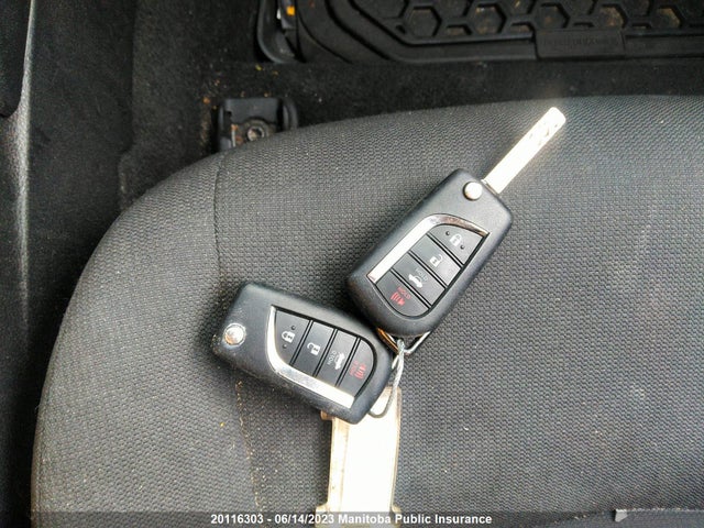 Toyota COROLLA LE 2021 5YFBPMBE4MP238353 Image 3