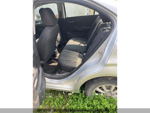 Chevrolet SONIC LT 2017 1G1JD5SHXH4150574 Image 8