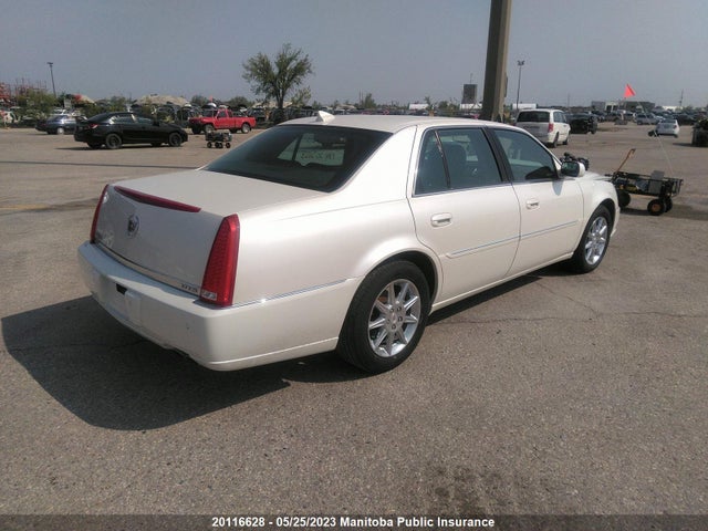 2010 Cadillac Dts მანქანა იყიდება აუქციონზე, vin: 1G6KD5EY4AU117733, აუქციონის ნომერი: 20116628