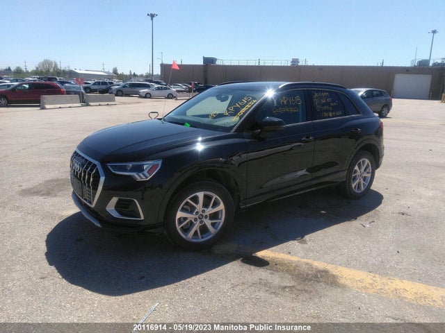 WA1AECF33M1019838 Audi Q3 Komfort 45 2.0 Tfsi