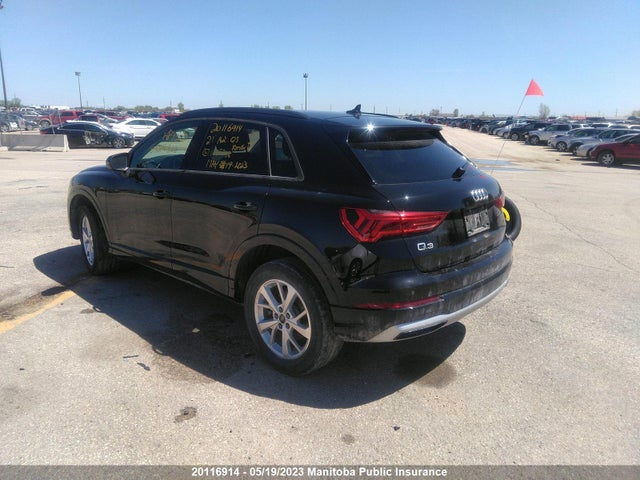 WA1AECF33M1019838 Audi Q3 Komfort 45 2.0 Tfsi