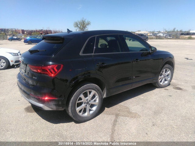 WA1AECF33M1019838 Audi Q3 Komfort 45 2.0 Tfsi